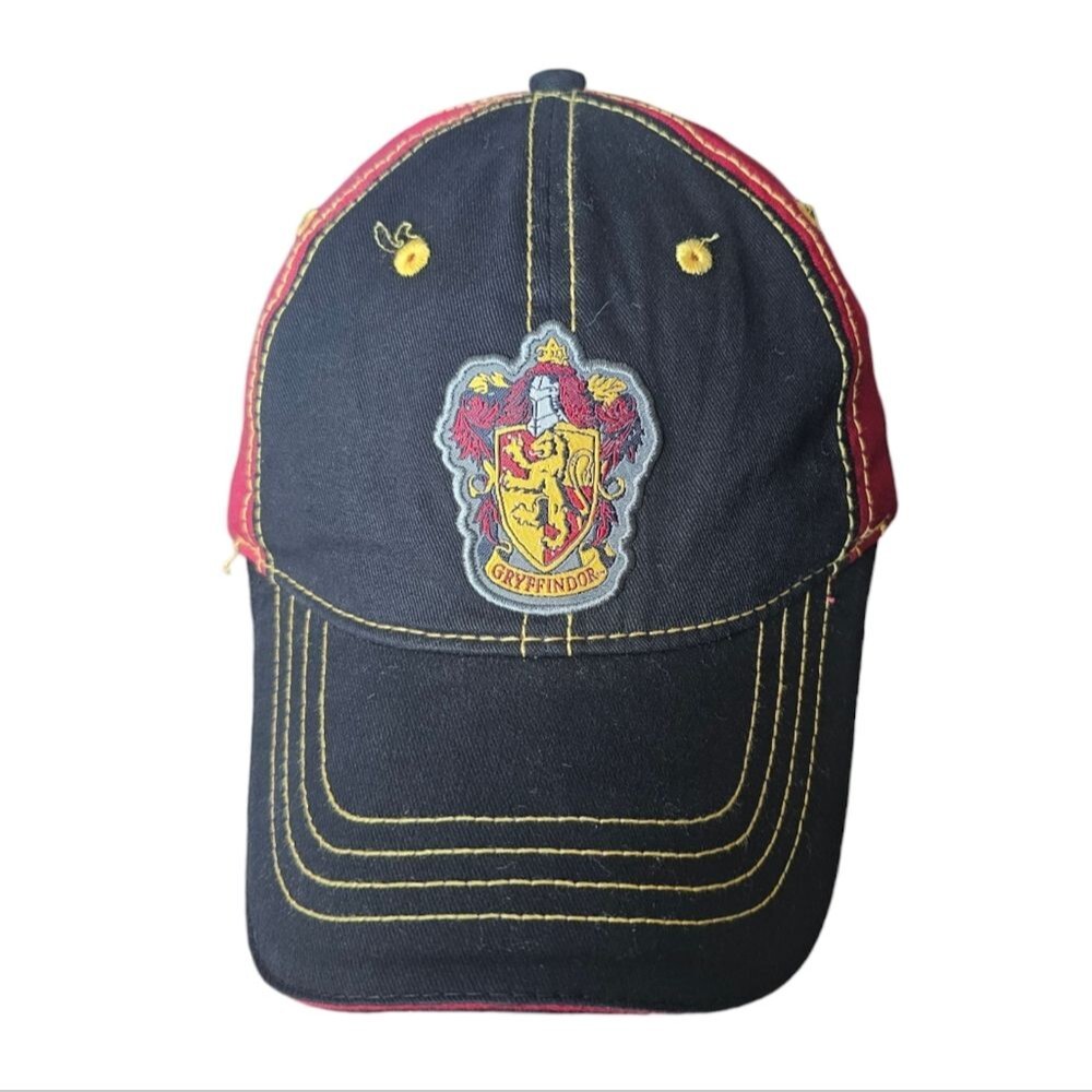Harry Potter Gryffindor Crest Snapback Hat Wizarding World Cap Red Black